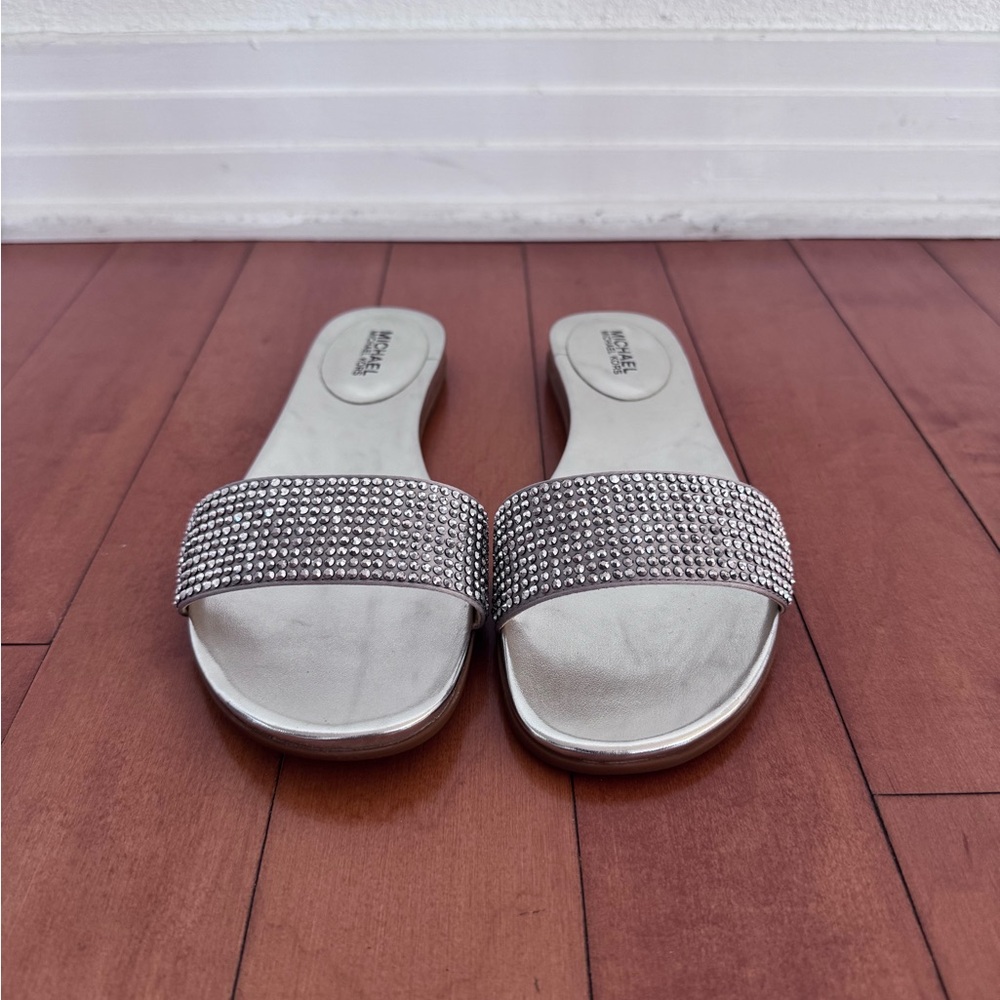Michael Kors Silver Sandals with Elegant Design